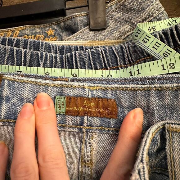 Wrangler Aura Y2K Denim Shorts - Picture 2 of 4